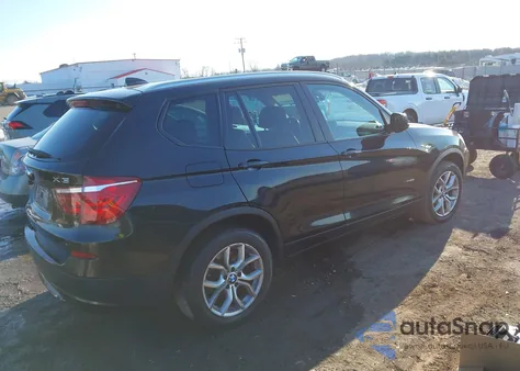 2011 BMW X3 xDrive28I z USA, uszkodzony, nr VIN 5UXWX5C58BLW13591